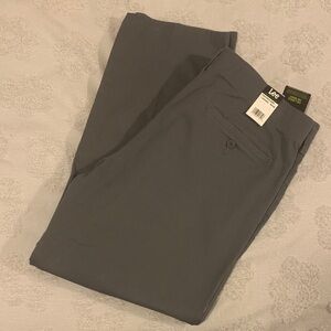 Lee’s Painter’s Gray Extreme Motion Pants 42x30 Holiday NWT GIFT Lee